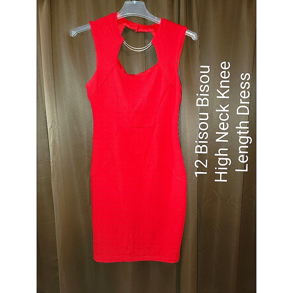Body-Forming Knee-Length Dress